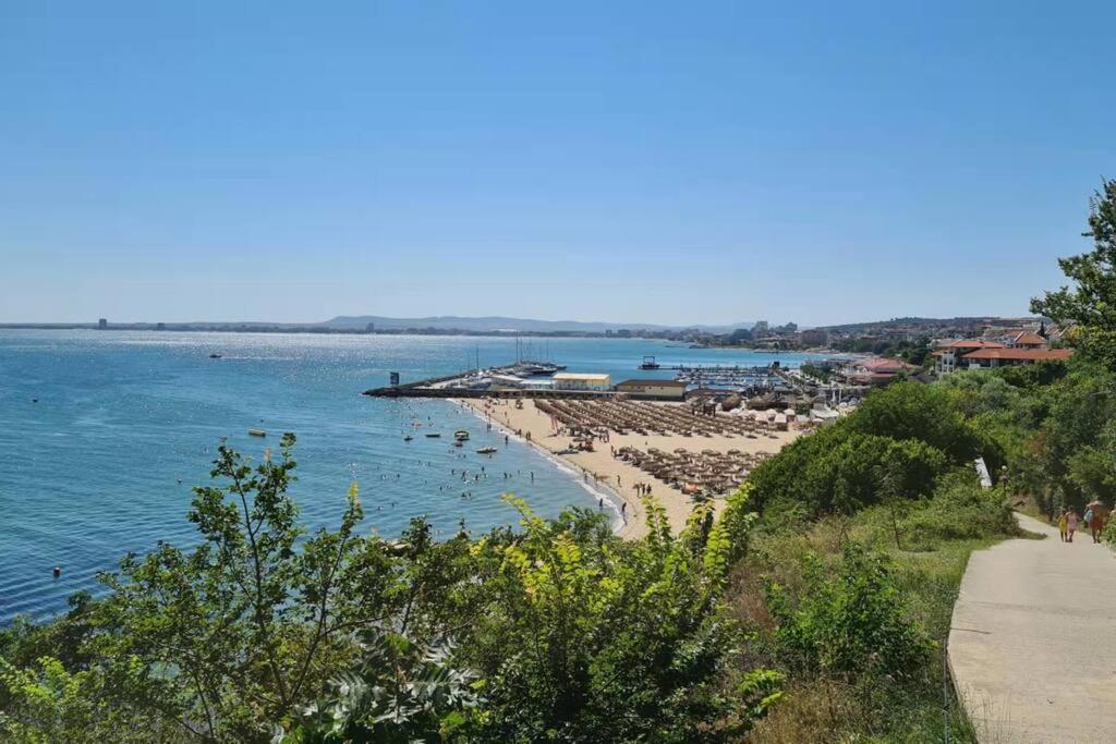 Sun Coast Apartment Светий Влас Екстер'єр фото